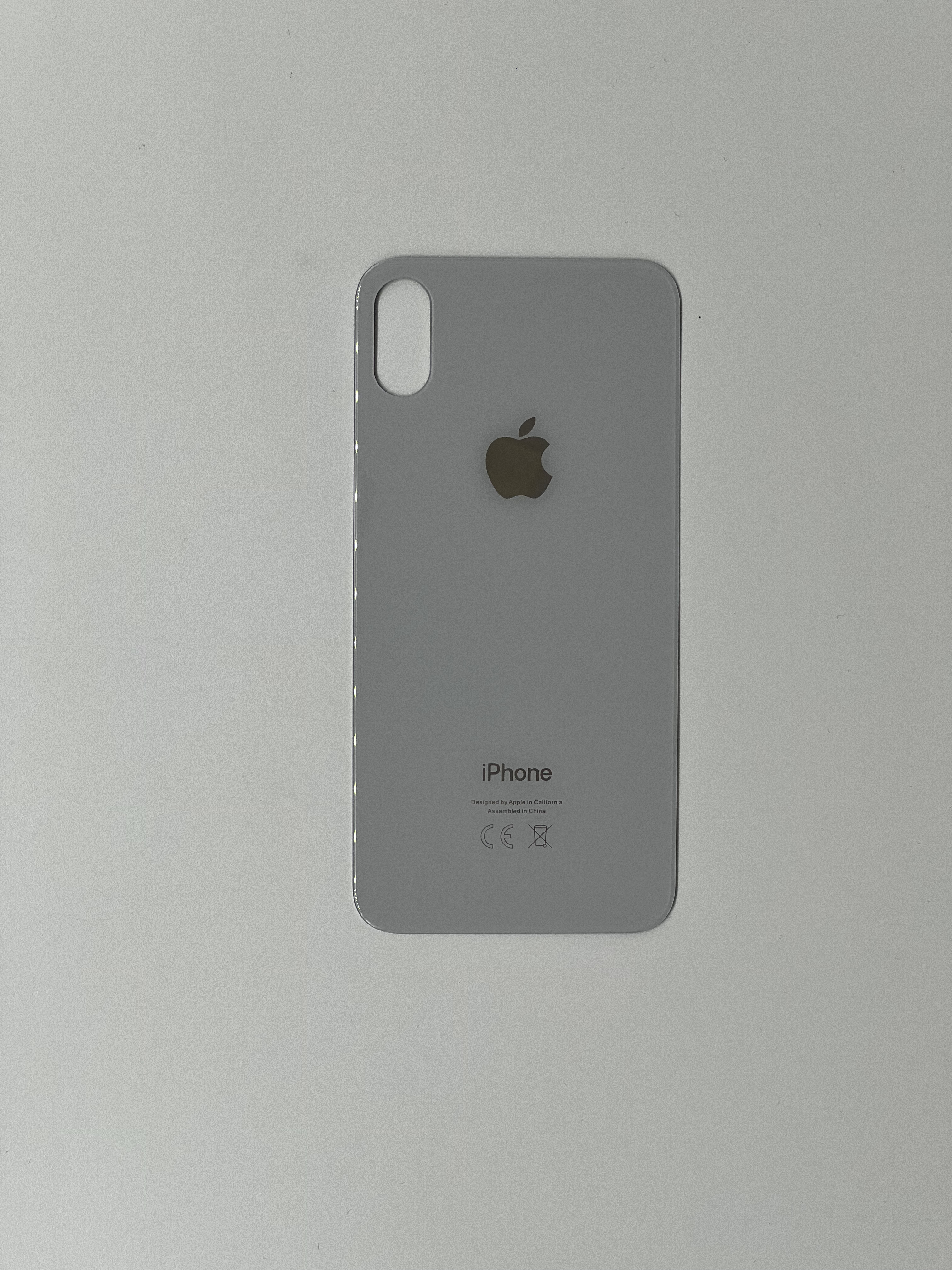 Задняя крышка Apple iPhone X Белый с большим отверстием