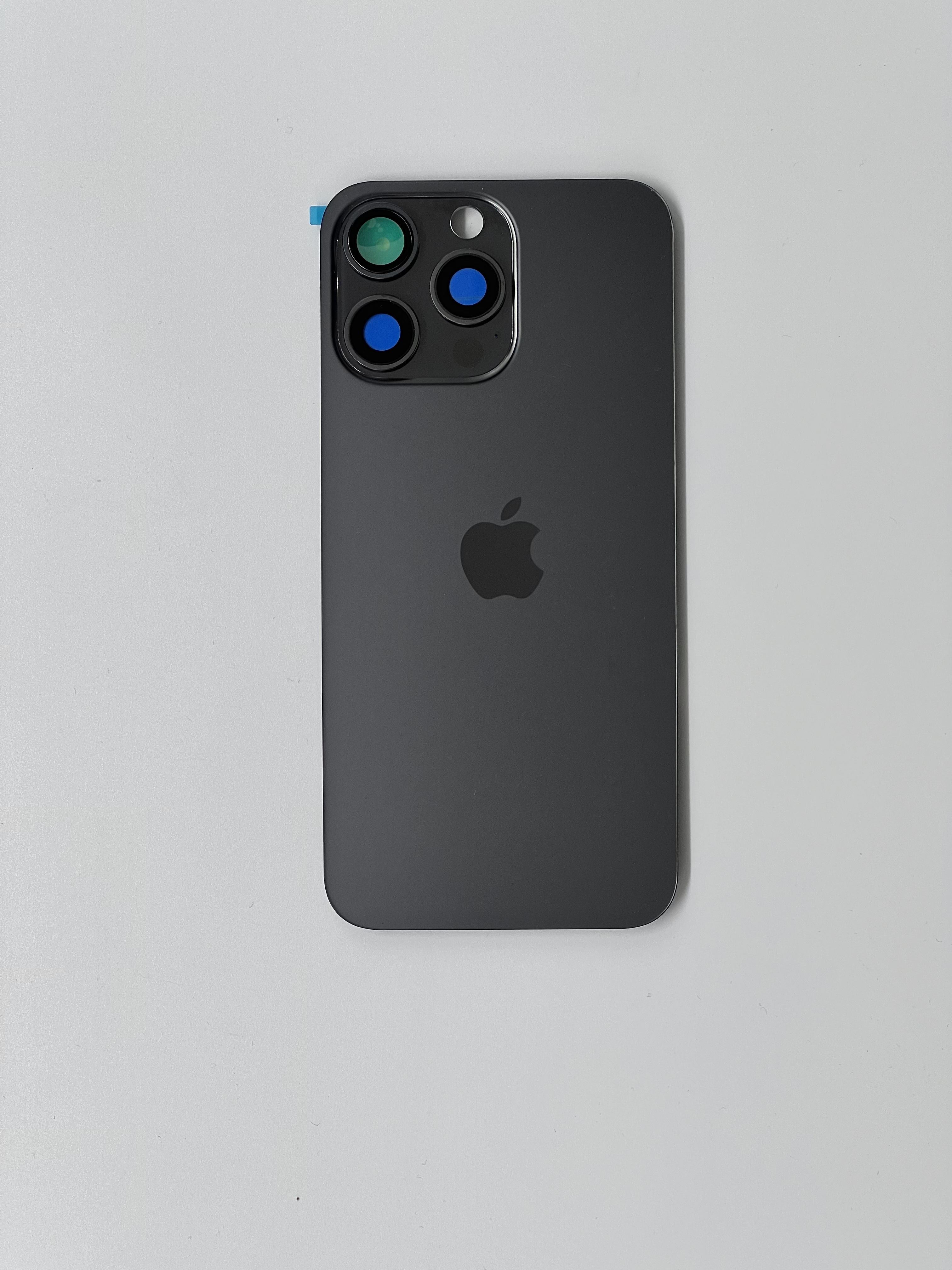 Задняя крышка Apple iPhone 15 Pro Max Черный титан с большим отверстием